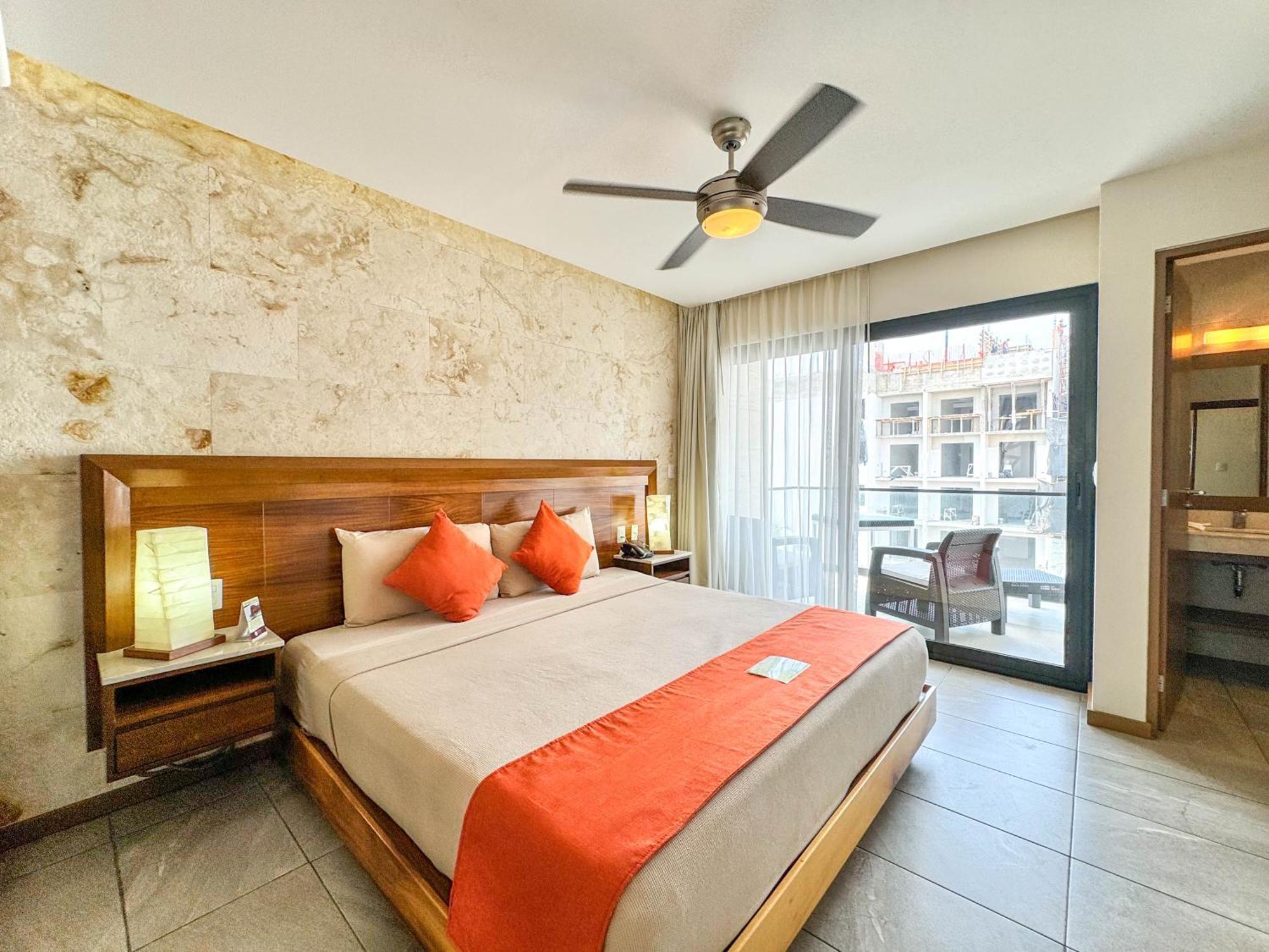 Grand Fifty Suites Playa del Carmen Eksteriør billede
