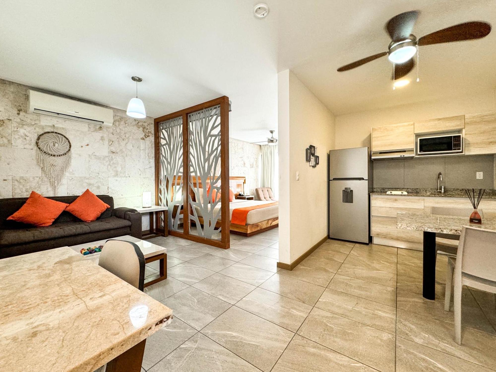 Grand Fifty Suites Playa del Carmen Eksteriør billede