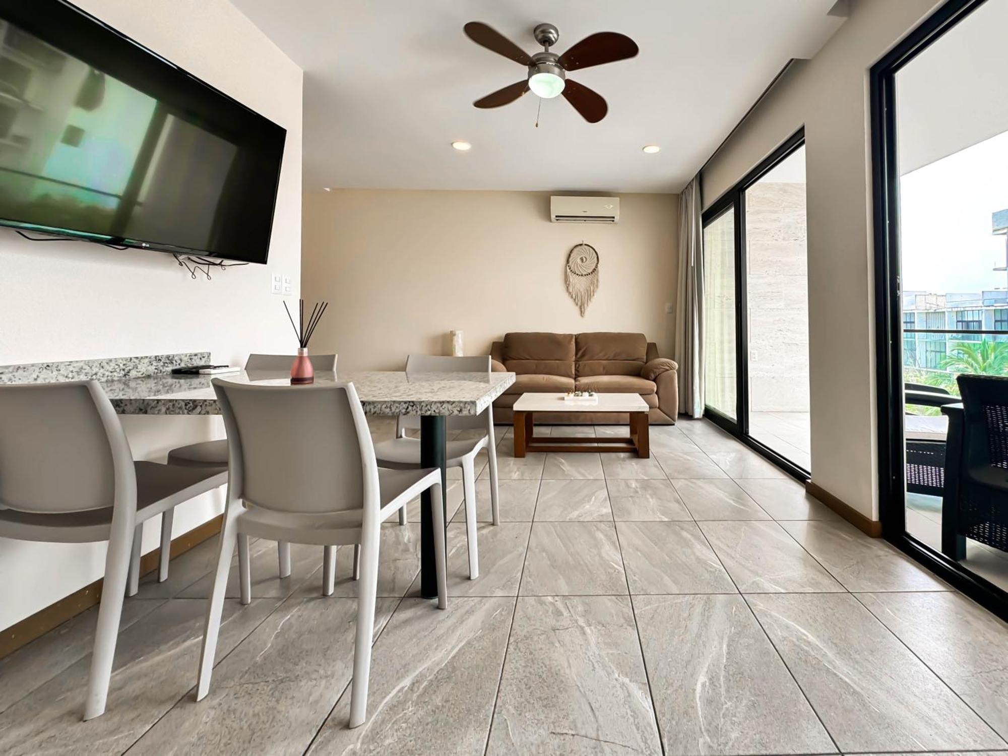 Grand Fifty Suites Playa del Carmen Eksteriør billede