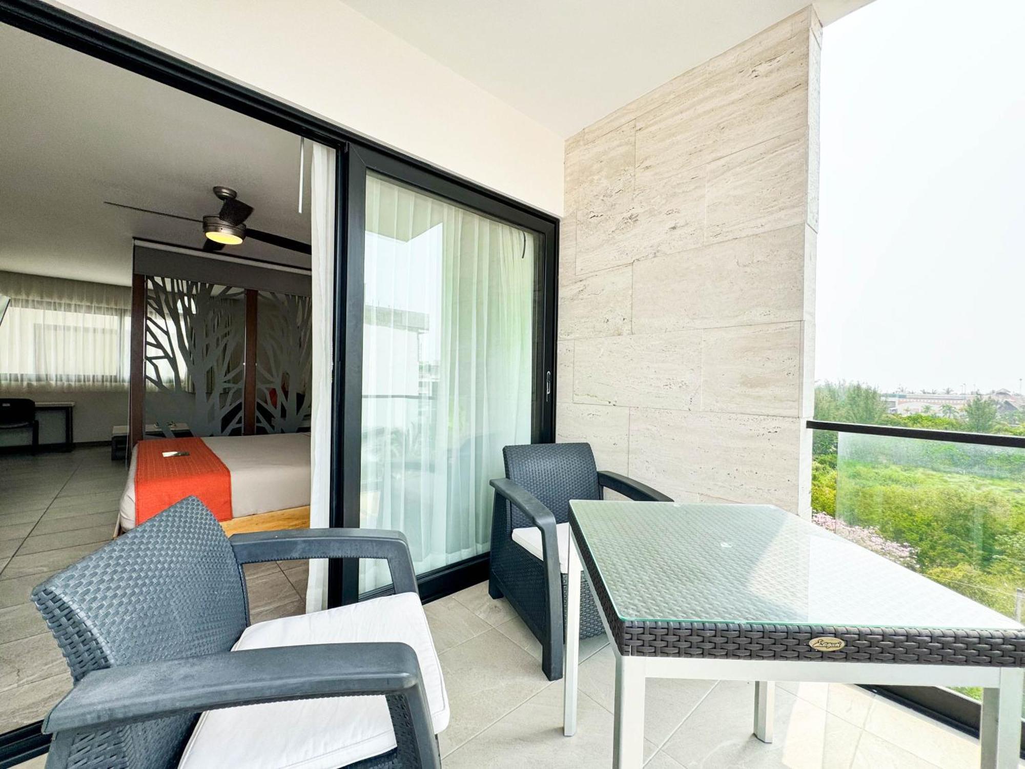 Grand Fifty Suites Playa del Carmen Eksteriør billede