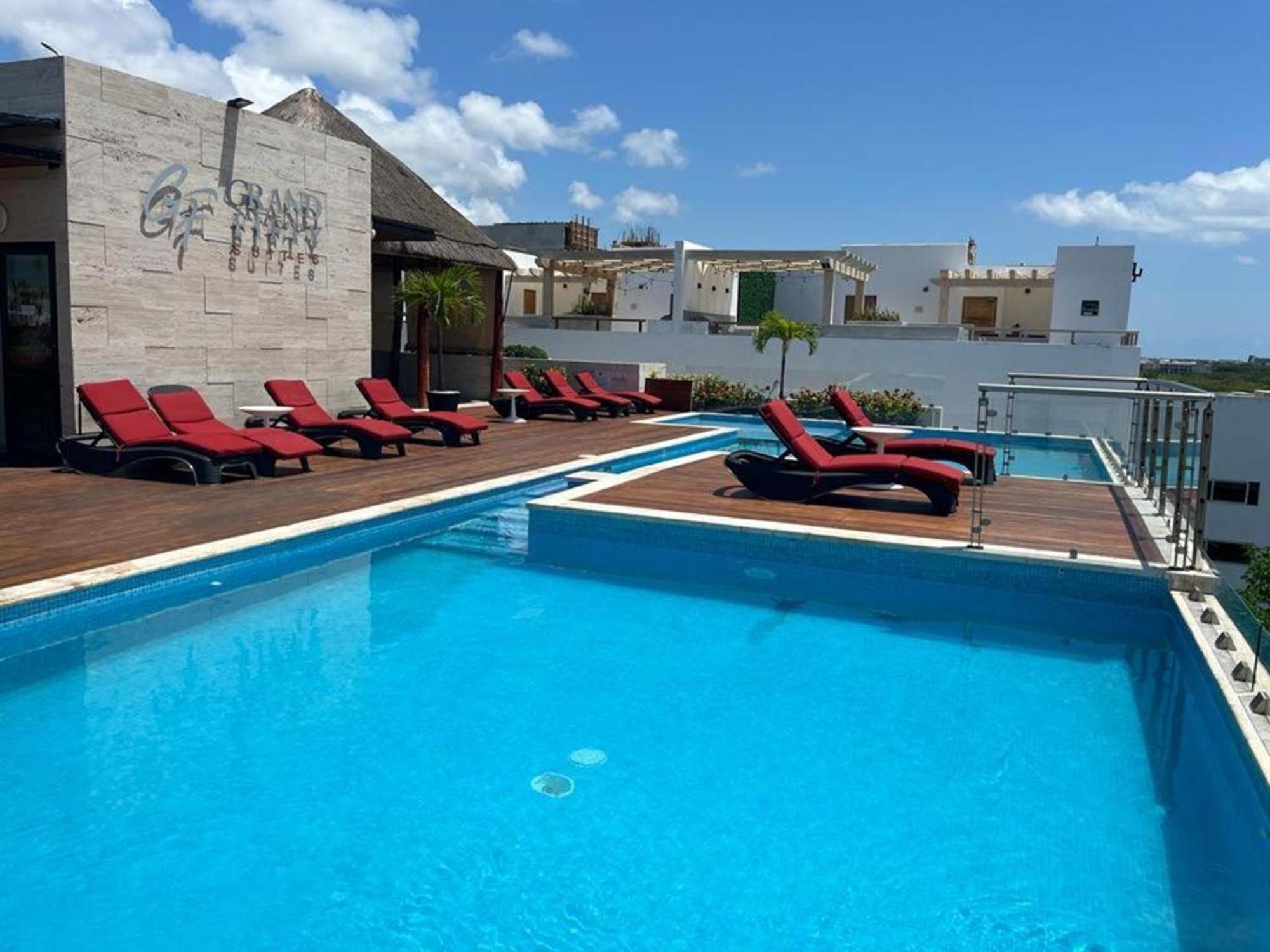 Grand Fifty Suites Playa del Carmen Eksteriør billede